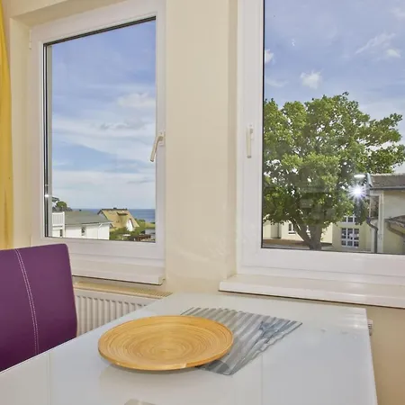 Appartement Mit Meerblick Und Balkon, Gratis Nutzung Vom Ahoi Erlebnisbad Und Sauna In Sellin - Meeresblick 49 *