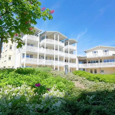 Mit Meerblick Und Balkon, Gratis Nutzung Vom Ahoi Erlebnisbad Und Sauna In Sellin - Meeresblick 49 *